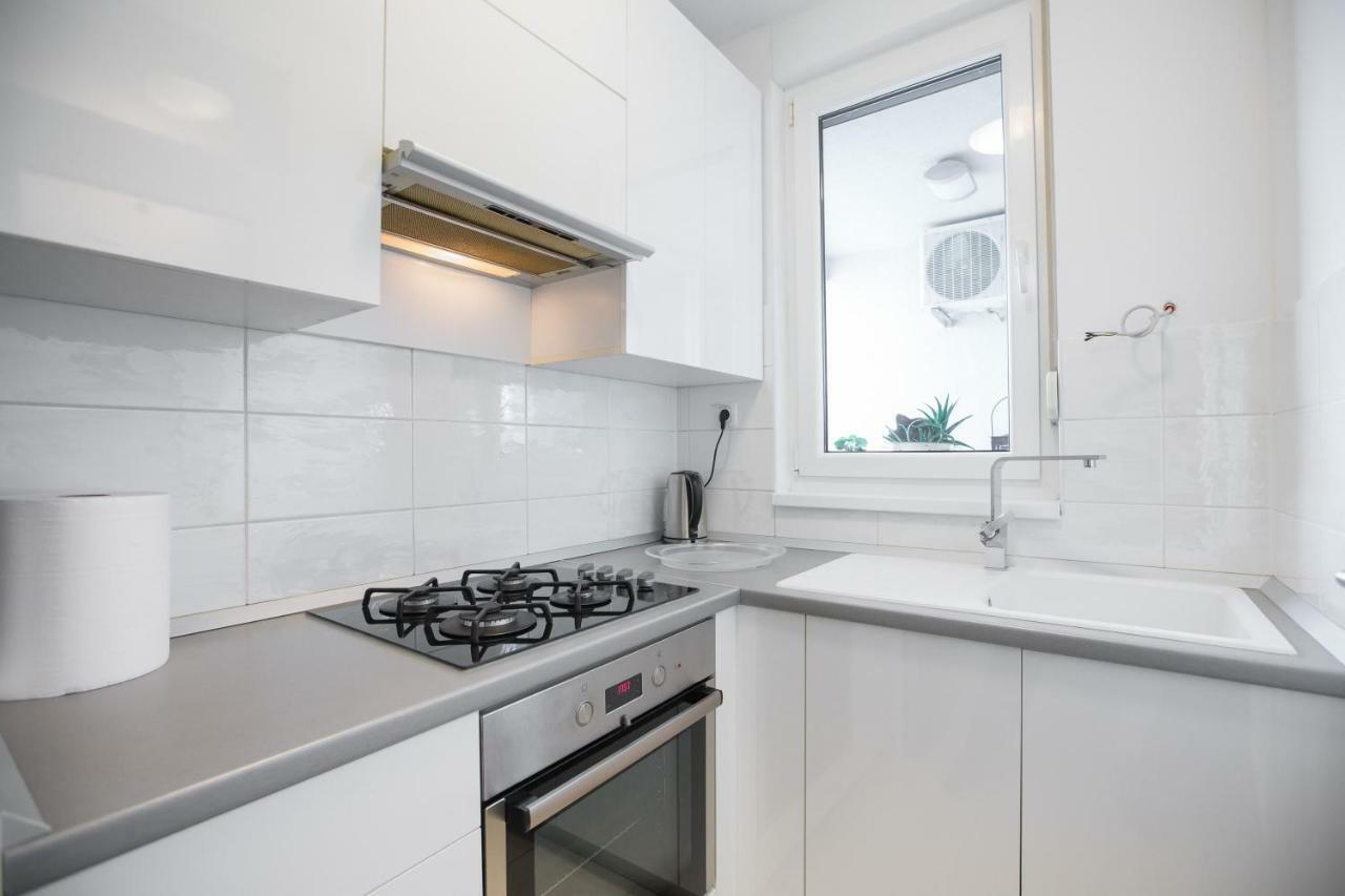 Cozy & Modern Studio With Balcony Zagabria Esterno foto